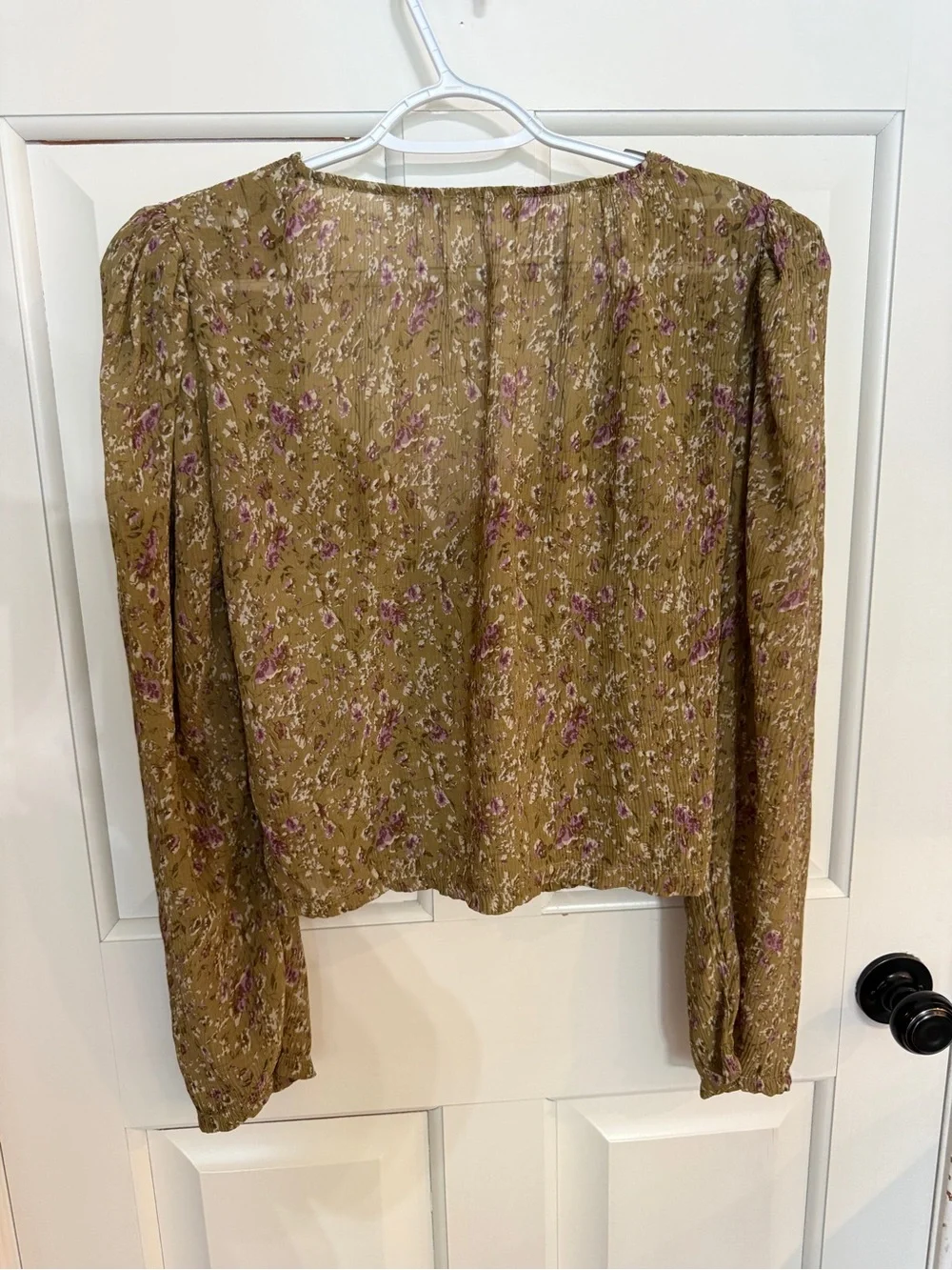 Astr feminine label